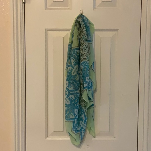 🧣 CHICO’S PRINT SCARF 🧣 - Picture 15 of 16